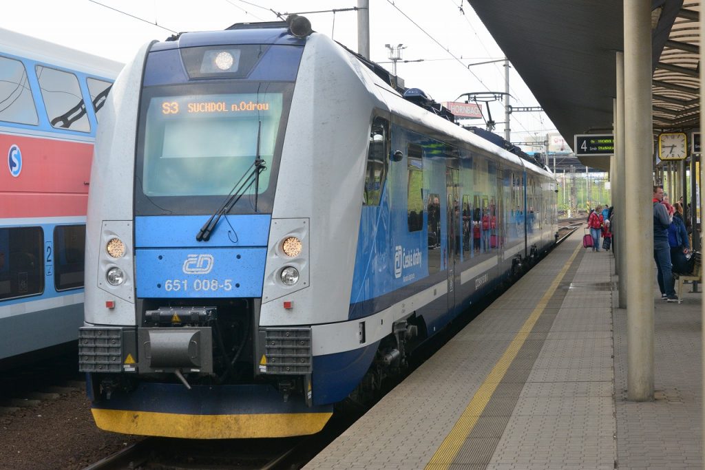 オストラヴァ→プラハ行き列車