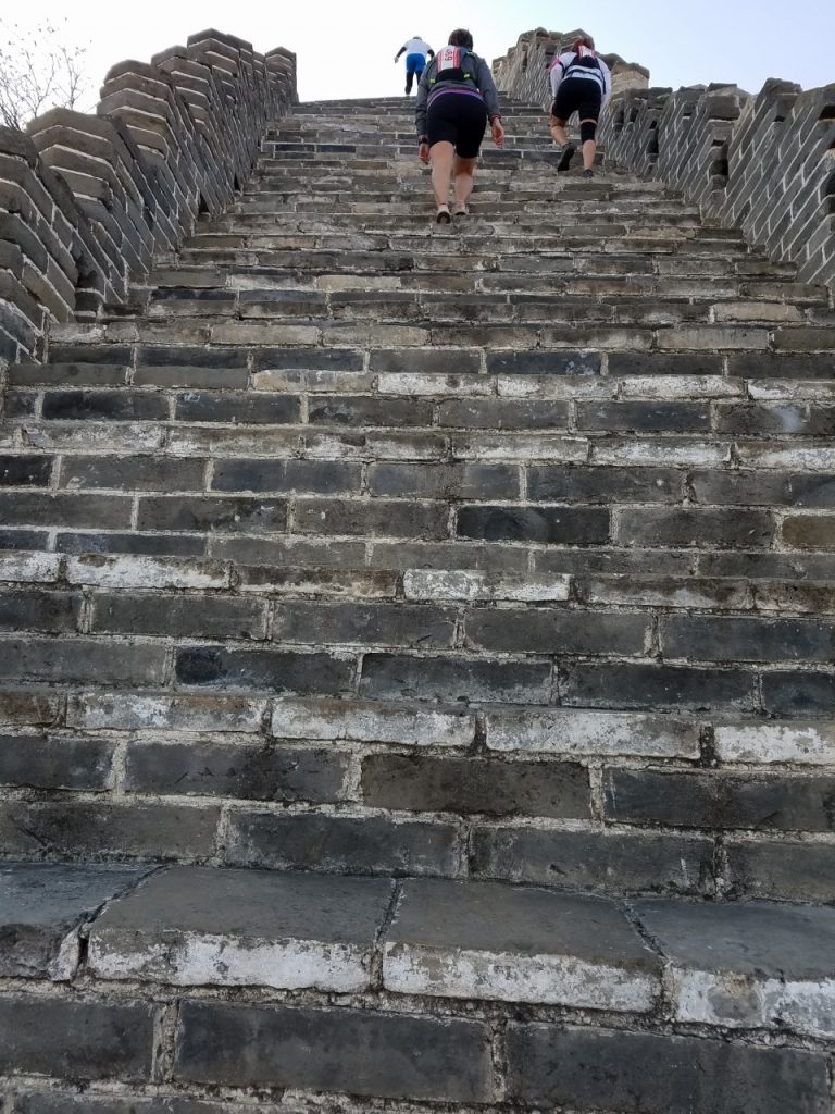 万里の長城マラソン　階段